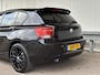 BMW 1-Serie 118i Sport|Xenon|Stoelverwarming|Cruise|Climate|Parkeersensoren|Sportstoelen