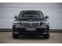 BMW X5 xDrive50e Hybride | Uniek | M Sport | Individual | B&W | Panodak | 4WS | Trekhaak | 22 inch | NL auto |