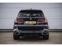 BMW X5 xDrive50e Hybride | Uniek | M Sport | Individual | B&W | Panodak | 4WS | Trekhaak | 22 inch | NL auto |