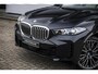 BMW X5 xDrive50e Hybride | Uniek | M Sport | Individual | B&W | Panodak | 4WS | Trekhaak | 22 inch | NL auto |