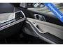 BMW X5 xDrive50e Hybride | Uniek | M Sport | Individual | B&W | Panodak | 4WS | Trekhaak | 22 inch | NL auto |