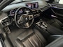 BMW 5-Serie 520i Edition Plus M pakket, Schuifdak, 19inch Sfeerverlichting