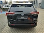 Toyota RAV4 2.5 HYBRID AWD BLACK-EDITION JBL-AUDIO STOELVERW NAVI 1650 KG TREKGEWICHT BLUETOOTH PARK-SENSOREN ELEK-ACHTERKLEP DRAADLOOS-LADEN