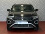 Volkswagen T-Roc 1.5 TSI 150PK EVO ADAP.CRUISE LED VIR.COCKPIT STOEL/.VERW. CAMERA TREKHAAK LMV 03.2025 HALF LEDER DODE.HOEK.DET "Volkswagen rijden begint bij Topautos.nl – 75 topmodellen direct op voorraad!"