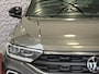 Volkswagen T-Roc 1.5 TSI 150PK EVO ADAP.CRUISE LED VIR.COCKPIT STOEL/.VERW. CAMERA TREKHAAK LMV 03.2025 HALF LEDER DODE.HOEK.DET "Volkswagen rijden begint bij Topautos.nl – 75 topmodellen direct op voorraad!"