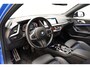 BMW 1-Serie 120i M Sport Business Aut. [ Panorama Head-up Stoelverwarming ]