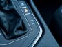 Volkswagen Tiguan 1.5 TSI ACT Highline Business R | Virtual Cockpit | LED Koplampen | Apple Carplay | Android Auto | Parkeersensoren | Metallic Lak | 19'' Lichtmetalen Velgen | Keyless Entry | Adaptieve Cruise Control |