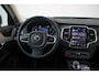 Volvo XC90 T8 455PK Recharge AWD Ultimate Bright Long Range | Premium Audio by Harman Kardon | Adaptive Cruise & Pilot Assist | Blind Spot Warning | Head-up Display | 360 Camera | Nappa Lederen Comfortstoelen incl. Massage | Stoel & Stuurverwarming | Stoelventilatie | Google Services | 4-Zone Climate Control | Verwarmbare Achterbank |