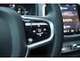 Volvo XC90 T8 455PK Recharge AWD Ultimate Bright Long Range | Premium Audio by Harman Kardon | Adaptive Cruise & Pilot Assist | Blind Spot Warning | Head-up Display | 360 Camera | Nappa Lederen Comfortstoelen incl. Massage | Stoel & Stuurverwarming | Stoelventilatie | Google Services | 4-Zone Climate Control | Verwarmbare Achterbank |