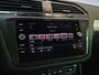 Volkswagen Tiguan 1.5 TSI R-Line / Trekhaak / Adaptive / Virtual / NL Auto