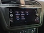 Volkswagen Tiguan 1.5 TSI R-Line / Trekhaak / Adaptive / Virtual / NL Auto