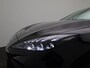 MG MG4 Long Range Luxury 64 kWh | Navi | 360 Camera | Led Koplampen | Warmtepomp | Stoel + Stuurverwarming | Apple CarPlay |
