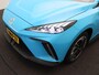 MG MG4 Long Range Luxury 64 kWh | Navi | 360 Camera | Led Koplampen | Warmtepomp | Stoel + Stuurverwarming | Apple CarPlay |