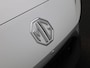 MG MG4 64 kWh Luxury | Half Leder | Elektrische Verstelbare Stoelen | 360 Graden Camera | Apple Carplay/Android Auto |