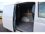 Volkswagen Transporter 149PK 2.0 TDI L1H1 28 Bulli | Achteruitrijcamera | Cruise control adaptief | Vermoeidheids herkenning