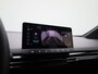 MG MG4 64 kWh Luxury | 360 CAMERA | APPLE CARPLAY / ANDRIOD AUTO | NAVIGATIE | HALF STOF-LEDEREN BEKLEDING