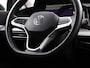 Volkswagen Golf 1.0 eTSI 110pk DSG Life · Apple/Android Car Play · P-Sensoren · Sfeerverlichting · Navigatie · 16'' Inch · garantie t/m 18-10-2027 of 100.000km
