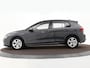 Volkswagen Golf 1.0 eTSI 110pk DSG Life · Apple/Android Car Play · P-Sensoren · Sfeerverlichting · Navigatie · 16'' Inch · garantie t/m 18-10-2027 of 100.000km