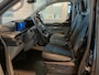 Ford Transit Custom 2.0 TDCI L1H1 Sport Automaat | Trekhaak | Driver Assistance Pack | 3-Persoons | Schuifdeur Links & Rechts | | Achteruitrijcamera | Apple Carplay/Android Auto|telefoonintegratie premium | Cruise control adaptief met Stop&Go