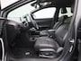 MG MG4 Long Range Luxury 64 kWh | Navi | 360 Camera | Led Koplampen | Warmtepomp | Stoel + Stuurverwarming | Apple CarPlay |
