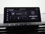 MG MG4 Long Range Luxury 64 kWh | Navi | 360 Camera | Led Koplampen | Warmtepomp | Stoel + Stuurverwarming | Apple CarPlay |