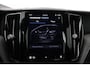 Volvo XC60 T8 Plug-in hybrid Plus Dark | Long Range | Panoramadak | ACC | Stoel+Stuurverwarming | Trekhaak | 22 Inch