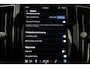 Volvo XC60 T8 Plug-in hybrid Plus Dark | Long Range | Panoramadak | ACC | Stoel+Stuurverwarming | Trekhaak | 22 Inch