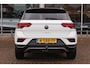 Volkswagen T-Roc 1.5 TSI 150pk DSG Sport | Navigatie | Camera | PDC | Trekhaak