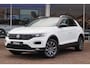 Volkswagen T-Roc 1.5 TSI 150pk DSG Sport | Navigatie | Camera | PDC | Trekhaak