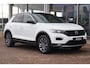 Volkswagen T-Roc 1.5 TSI 150pk DSG Sport | Navigatie | Camera | PDC | Trekhaak