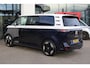 Volkswagen ID. Buzz Pro 8 Intro 77kWh 204PK / 150kW, Achteruitrijcamera (rear view), elektrisch uitklapbare trekhaak, DAB+, Lane Assist, adaptieve cruise control (acc), grootlichtassistent, 21'' LMV, draadloos telefoon opladen, geluidsimulator, verwarmbare vooruit, Apple Carplay & Android Auto, elektrisch verstel-, verwarm- en inklapbare buitenspiegels (spiegel pakket)