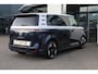 Volkswagen ID. Buzz Pro 8 Intro 77kWh 204PK / 150kW, Achteruitrijcamera (rear view), elektrisch uitklapbare trekhaak, DAB+, Lane Assist, adaptieve cruise control (acc), grootlichtassistent, 21'' LMV, draadloos telefoon opladen, geluidsimulator, verwarmbare vooruit, Apple Carplay & Android Auto, elektrisch verstel-, verwarm- en inklapbare buitenspiegels (spiegel pakket)