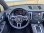 Porsche Macan 2.0 Turbo 252 pk automaat Volcano Grey Alcantara lederen bekleding-Panoramadak-Stoelverwarming