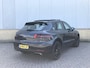 Porsche Macan 2.0 Turbo 252 pk automaat Volcano Grey Alcantara lederen bekleding-Panoramadak-Stoelverwarming