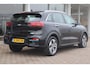 Kia e-Niro 204pk DynamicLine 64 kWh | SoH 96% | Warmtepomp | Navigatie | Camera | PDC