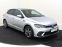 Volkswagen Polo 1.0 TSI R-Line | Digital cockpit Pro | Achteruitrijcamera | Climate control | Adaptieve cruise control | CarPlay | Elektrisch inklapbare buitenspiegels | Getint glas |