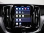 Volvo XC60 2.0 Recharge T6 AWD Business Pro | Trekhaak | Navigatie | Apple Carplay / Android Auto | Virtual Cockpit | Cruise Control | Stoel- Stuur Verwarming | Achteruitrijcamera | Elektrische Achterklep | Lichtmetalen Velgen |