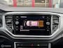 Volkswagen T-Roc 1.5 TSI Active uitvoering / Carplay / Etc..
