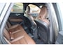 Volvo XC60 T8 Recharge AWD Inscription | Panoramadak | Parkeercamera | Stoelverwarming | BLIS | Pilot Assist | Trekhaak | Leder | Keyless