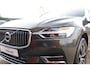 Volvo XC60 T8 Recharge AWD Inscription | Panoramadak | Parkeercamera | Stoelverwarming | BLIS | Pilot Assist | Trekhaak | Leder | Keyless