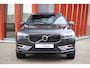 Volvo XC60 T8 Recharge AWD Inscription | Panoramadak | Parkeercamera | Stoelverwarming | BLIS | Pilot Assist | Trekhaak | Leder | Keyless