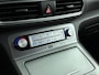 Hyundai Kona Electric EV Fashion 64 kWh | Unieke km-stand! | Stoelverwarming | Navigatie | Camera | Head-up display |