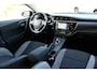 Toyota Auris Touring Sports 1.8 Hybrid Lease Pro Automaat 136pk | Panoramdak | Trekhaak | Navigatie | PDC vóór- & achter |