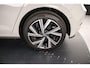 Volkswagen Polo R-Line Edition 1.0 TSI 95pk DSG Automaat Panoramadak, Adaptive cruise control, Achteruitrijcamera, LED matrix koplampen, Navigatie, App connect, Parkeersensoren