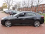 Mazda 3 2.5 AUTOMAAT CRUISECONT LEDEREN BEKLEDING... APPLECARPLAY CAMERA SCHUIFKANTELDAK....