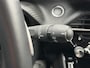 Peugeot 2008 GT 1.2 PureTech 130PK EAT8 Automaat Navigatie, Rondomzichtcamera, Keyless, Panoramadak, Alcantara, Stoelverwarming, Massage