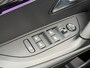 Peugeot 2008 GT 1.2 PureTech 130PK EAT8 Automaat Navigatie, Rondomzichtcamera, Keyless, Panoramadak, Alcantara, Stoelverwarming, Massage