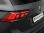 Volkswagen Tiguan 1.5TSI/150PK R-Line Blackstyle DSG · Panoramadak · Apple/Android · Camera + Parkeersensoren