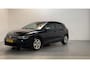 Volkswagen Golf 1.0 eTSI DSG Life Business Alcantara Virtual Cockpit Navigatie Stoelverwarming