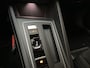 Volkswagen Golf 1.0 eTSI DSG Life Business Alcantara Virtual Cockpit Navigatie Stoelverwarming